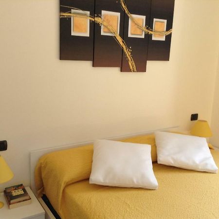 Larius Apartment Parking Carate Urio Exterior foto